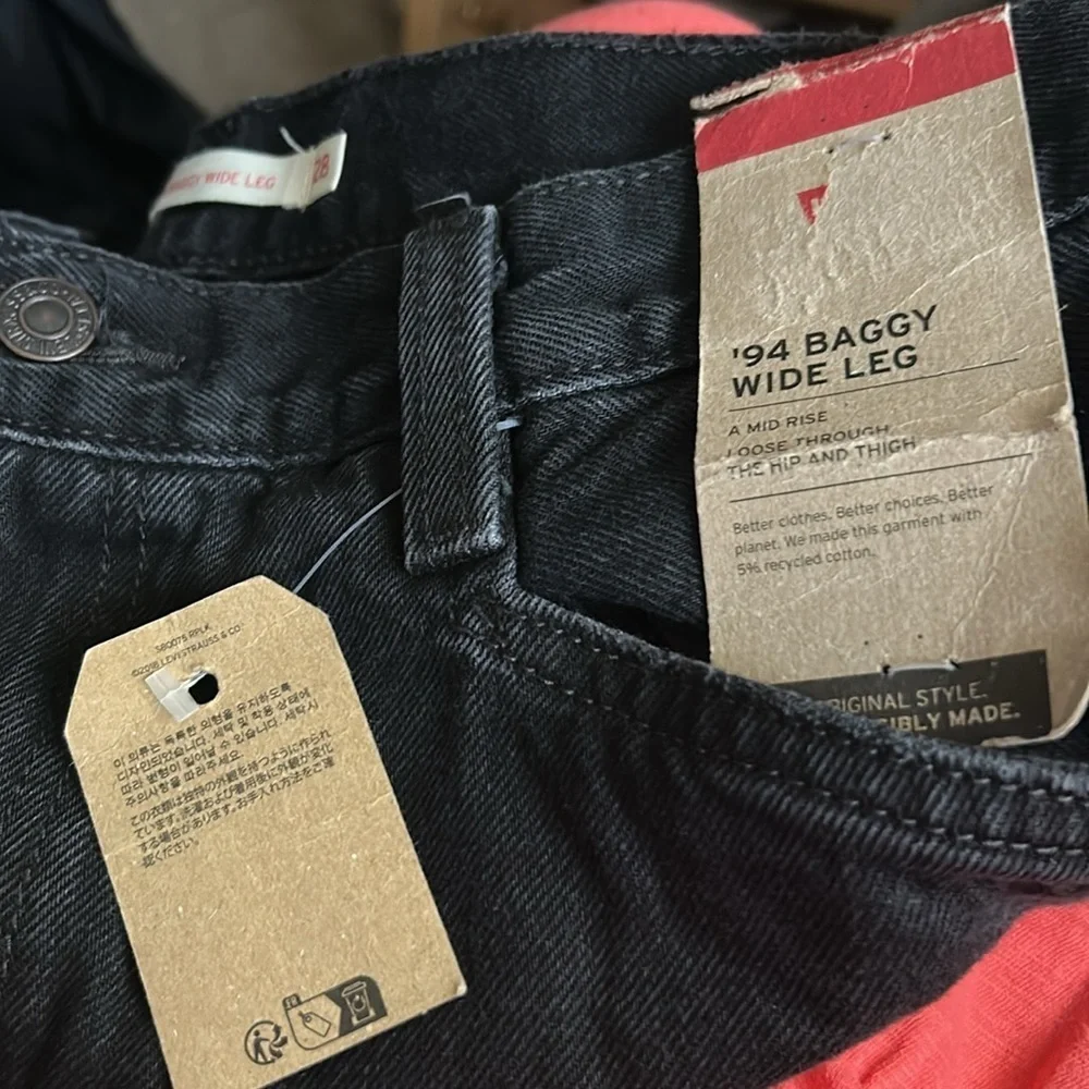 Levi's Women's '94 Baggy Wide-Leg Relaxed-Fit Denim Jeans NWT - Picture 4 of 6